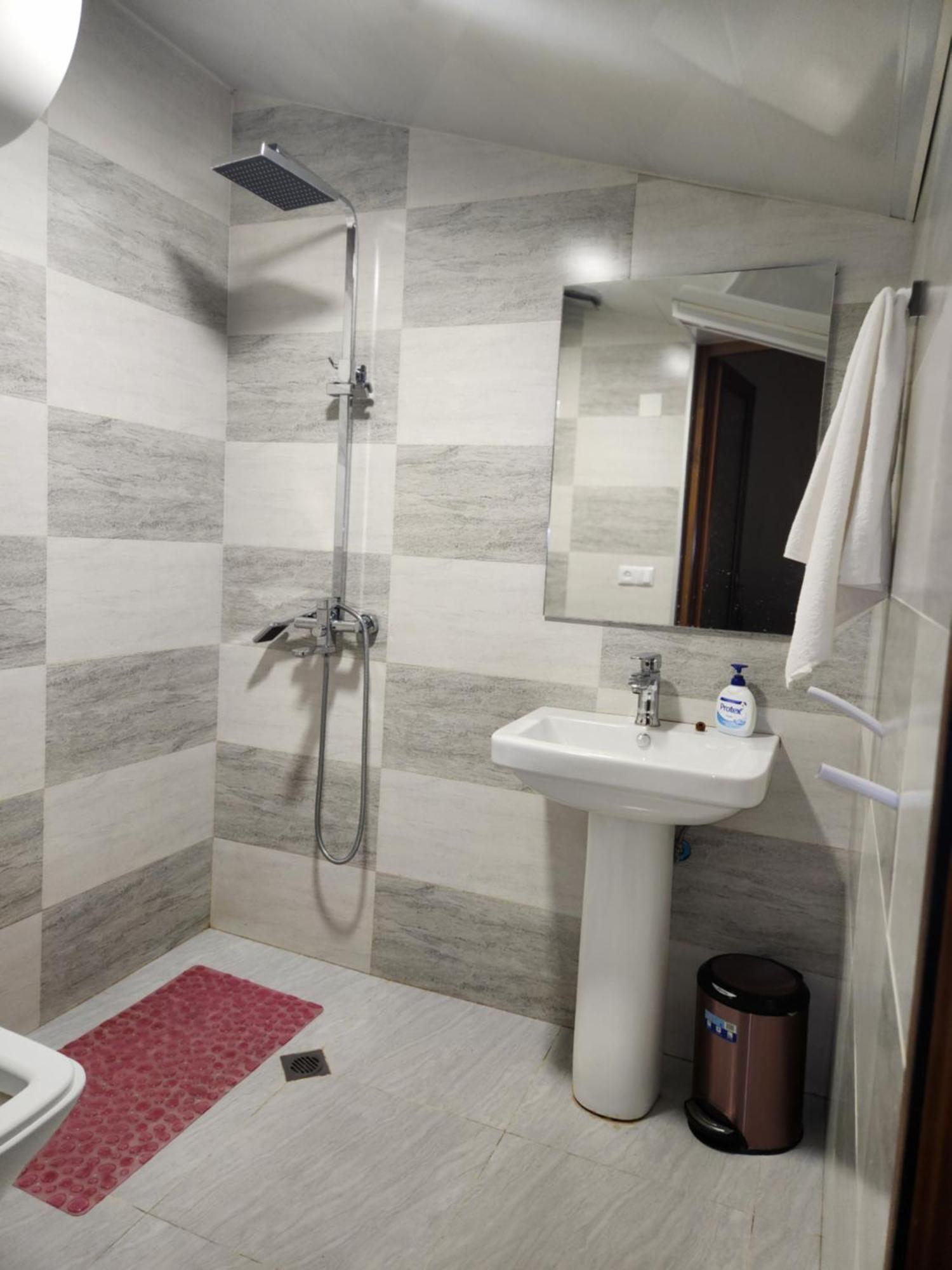 Sanli Otel Mestia Dış mekan fotoğraf